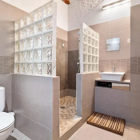 Lejlighed Stylish 2-bedroom In El Born Barcelona