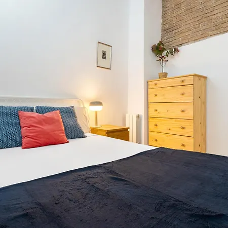 Apartment Stylish 2-bedroom In El Born *